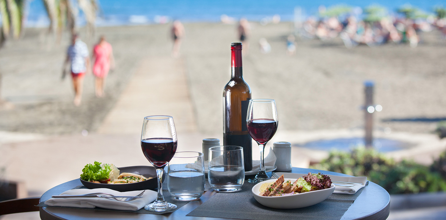  Corallium Beach Restaurant San Agustin 